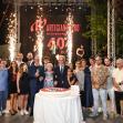 Marche - Artigianvetro, 40 anni di vetro, sogni e futuro: un compleanno d’impresa tra emozioni, musica e sorprese