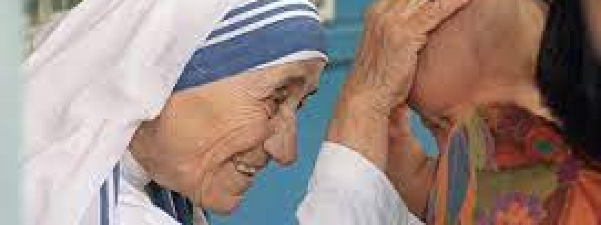 L'India blocca tutti i conti bancari di Madre Teresa
