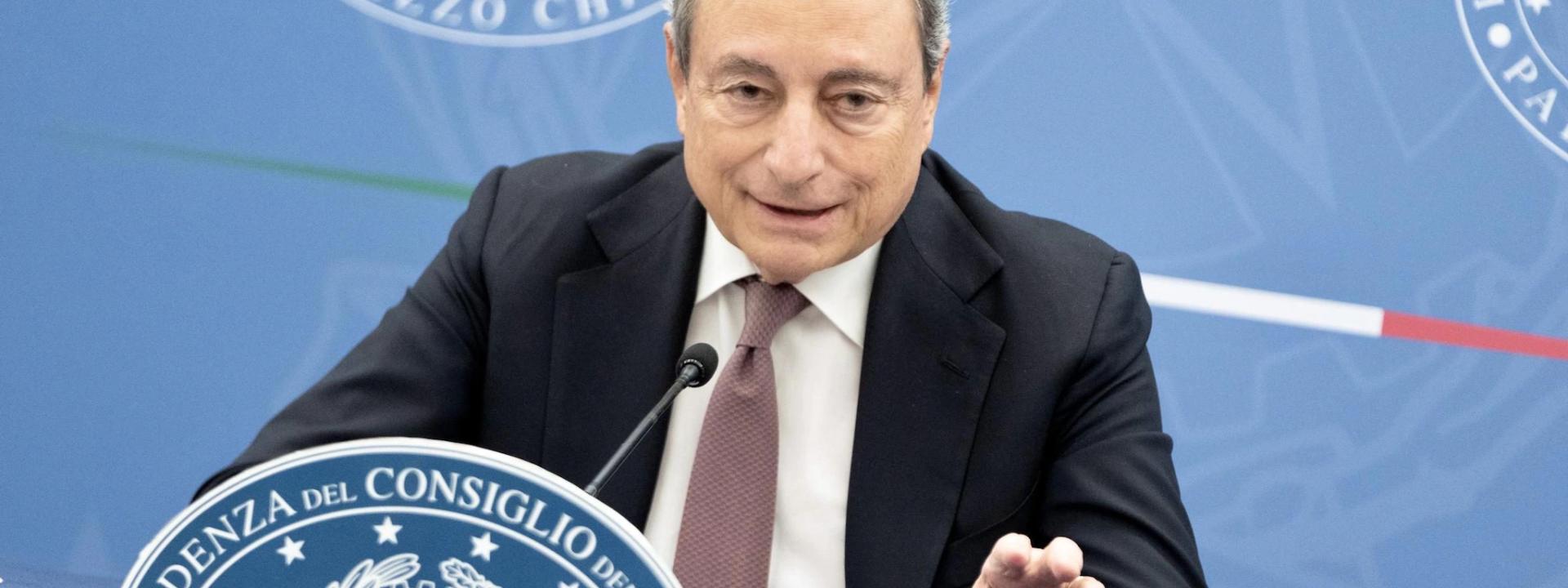Corsa al Quirinale, per i bookmakers il favorito è Draghi