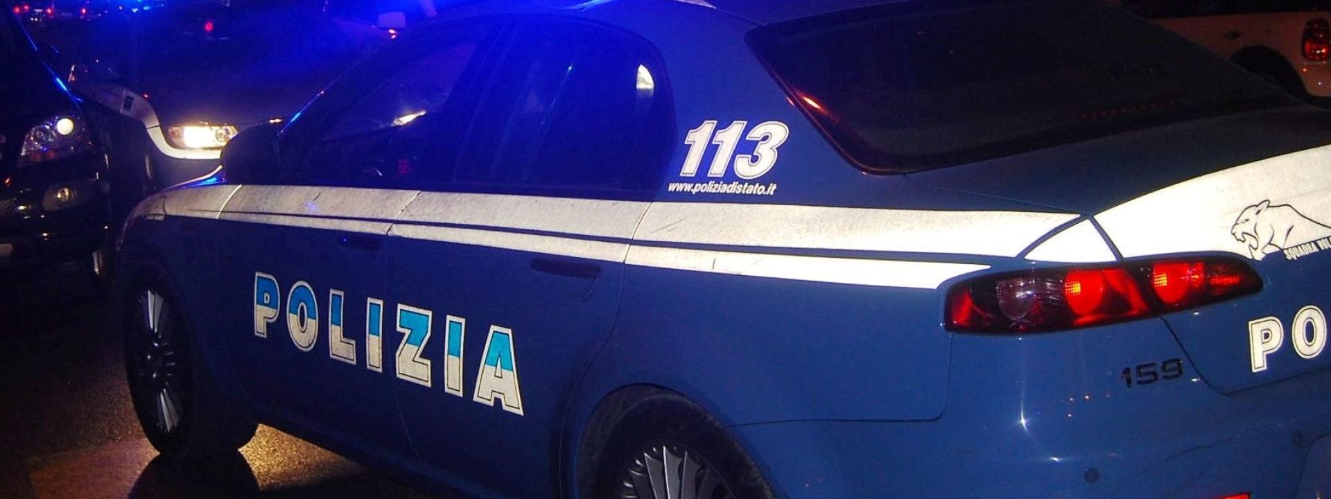 E' positivo, ma esce in auto e sfreccia davanti alla Polizia