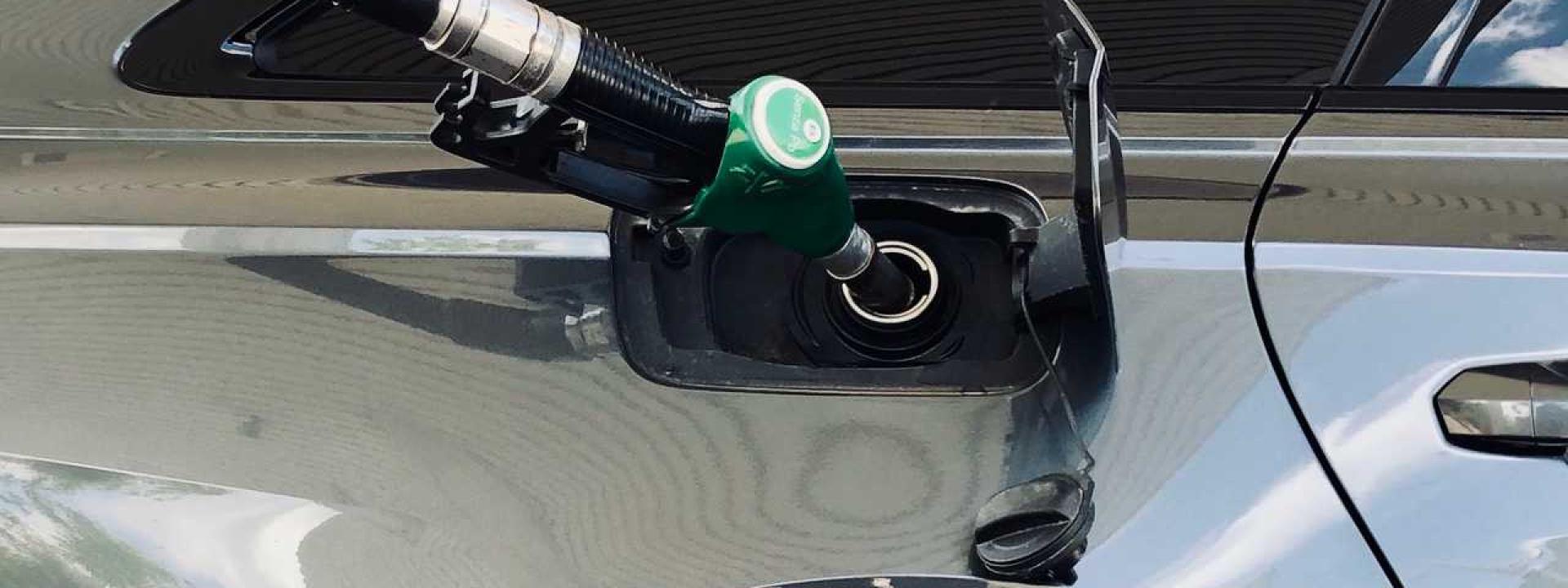 Caro carburante, in autostrada il diesel sopra i due euro