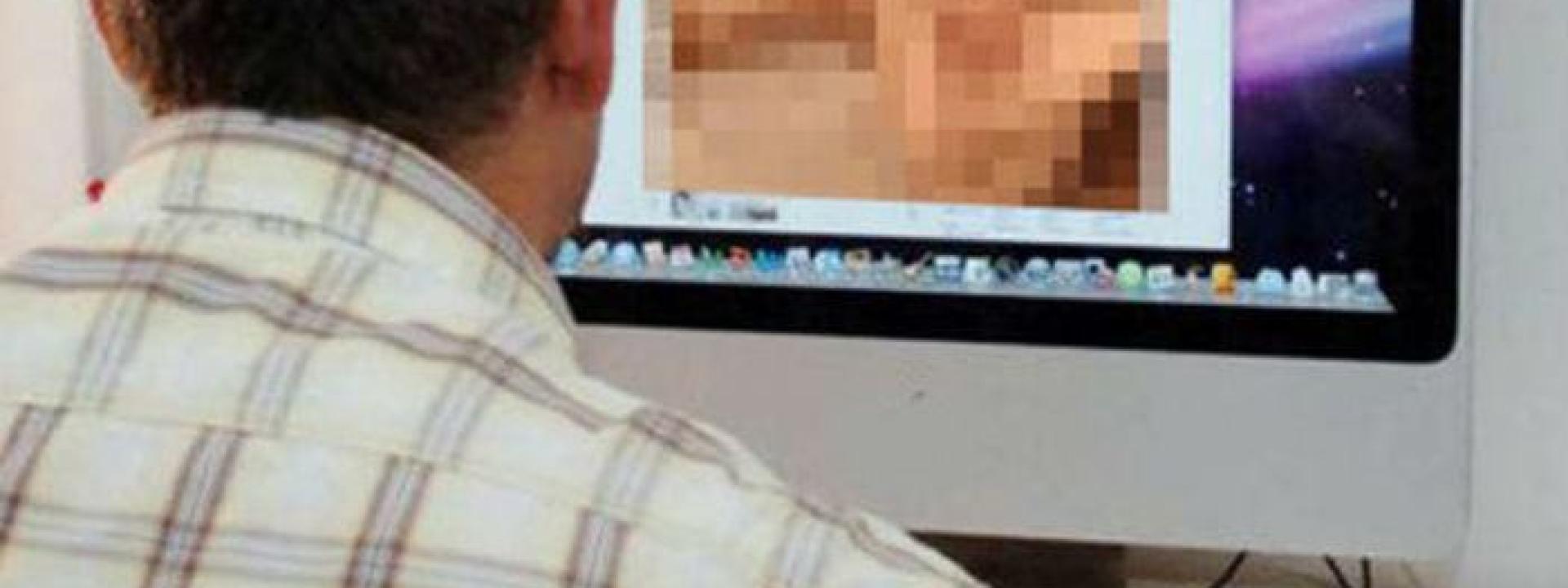 Avevano migliaia di video pedopornografici nei pc: in manette un 43enne e un 25enne