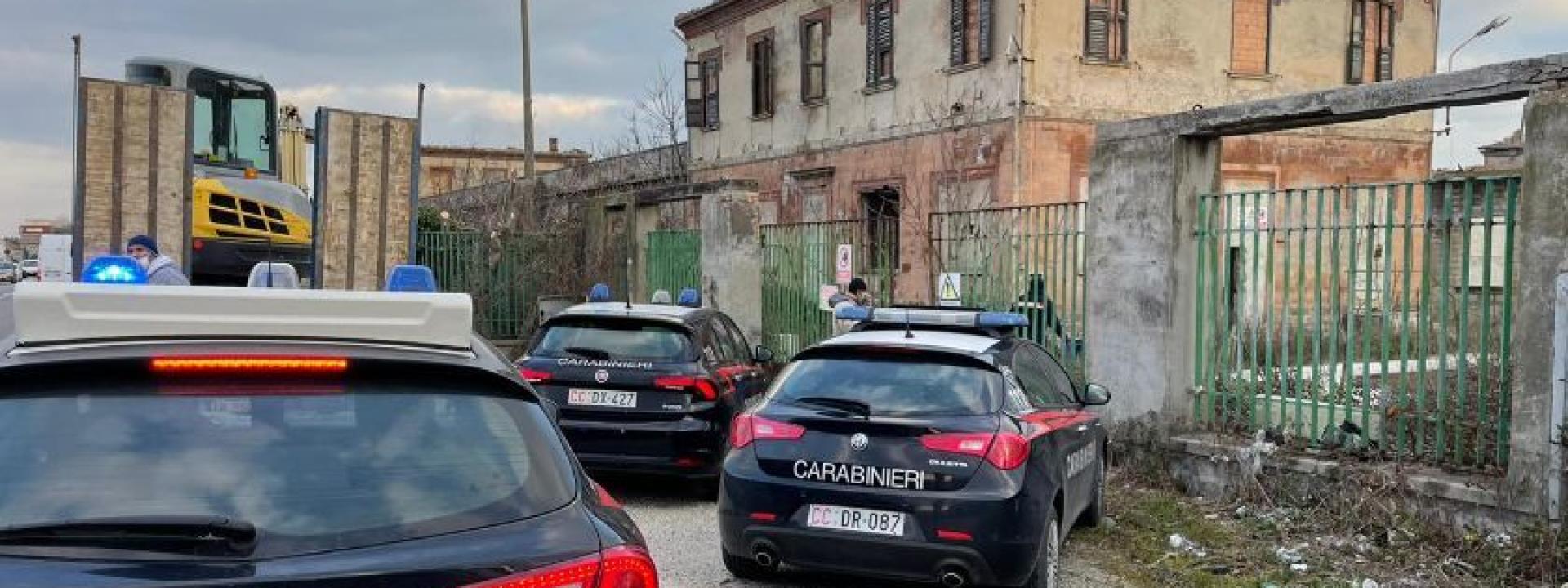 Marche - Sgomberati i locali ex Montedison, denunciati sei senza fissa dimora