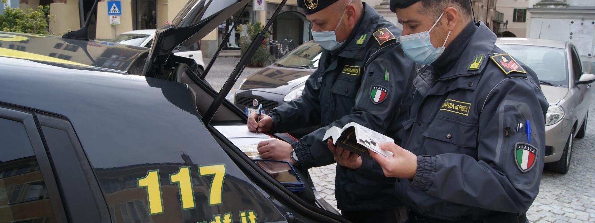 Marche - Droga, operazione della Finanza: denunciato un 27enne di Morrovalle