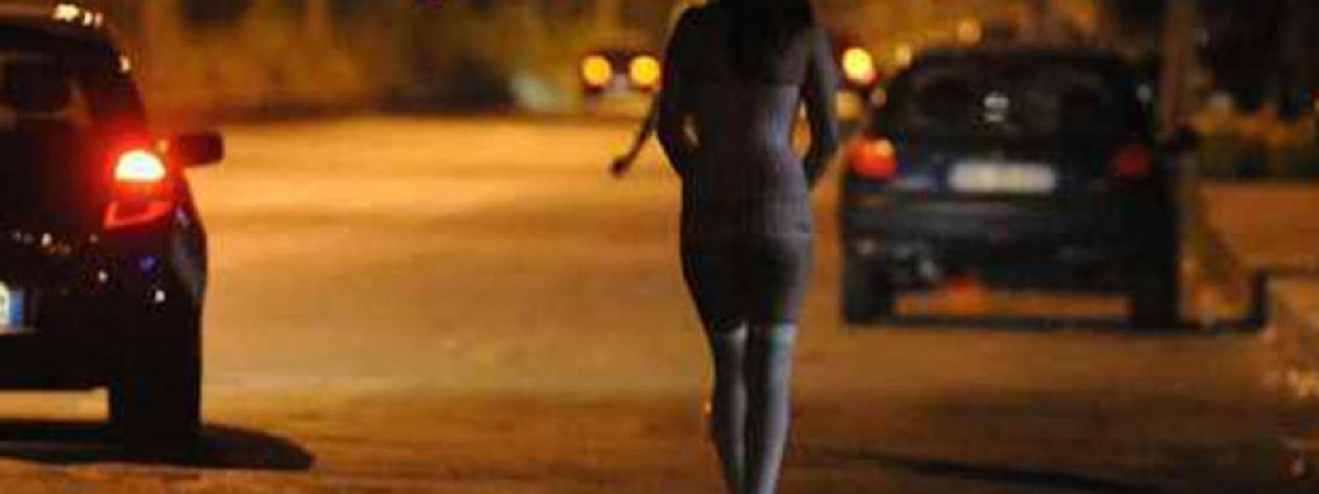 Minacce e violenze per far prostituire le connazionali: stroncata una gang di romeni