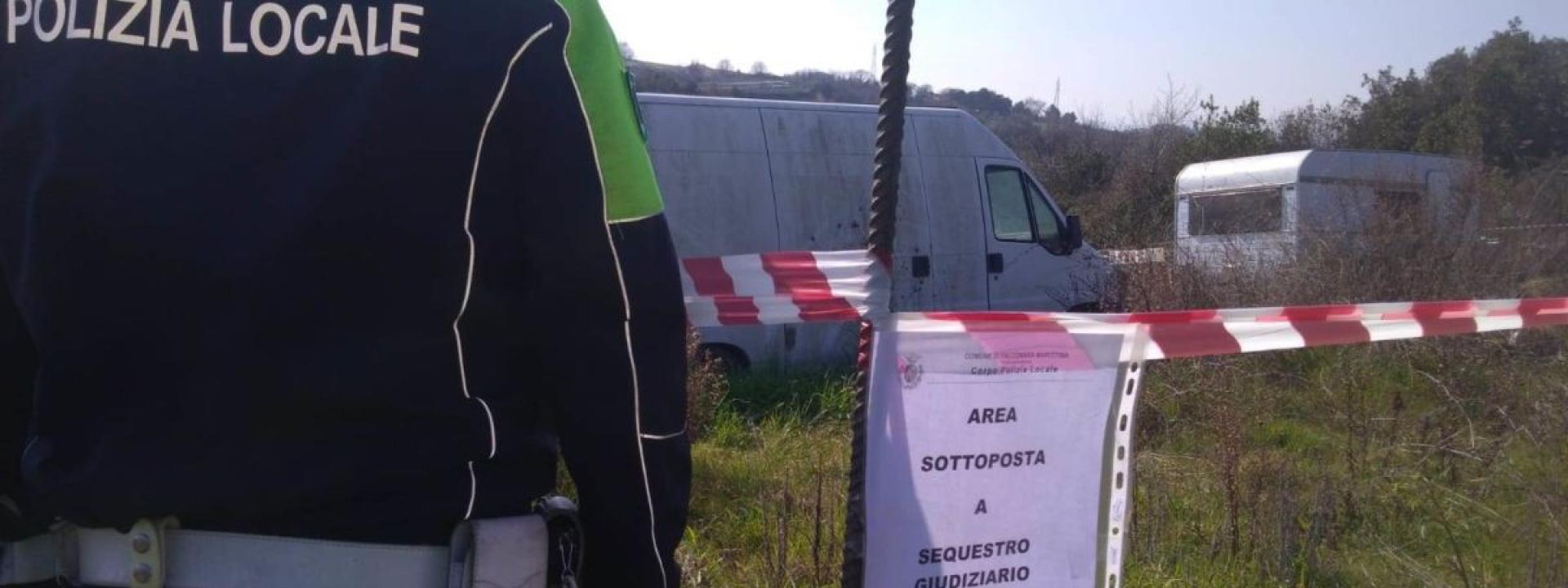 Marche - Abbandono indiscriminato di macerie e amianto: sequestri e 4 denunce