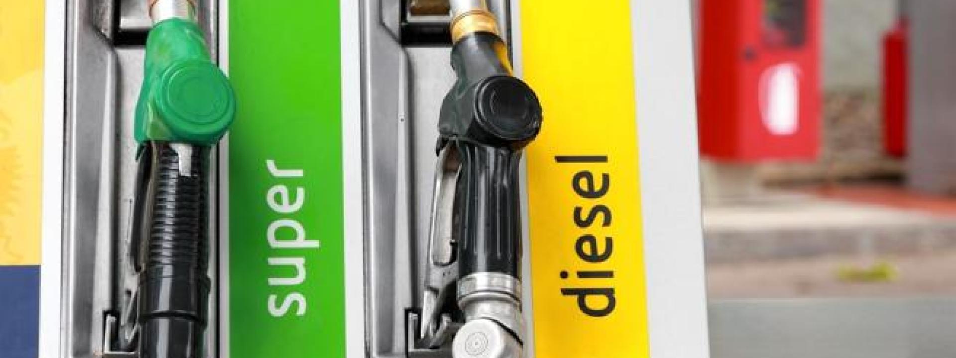 Accise di benzina, gasolio e gpl tagliate di 8,5 centesimi per un mese