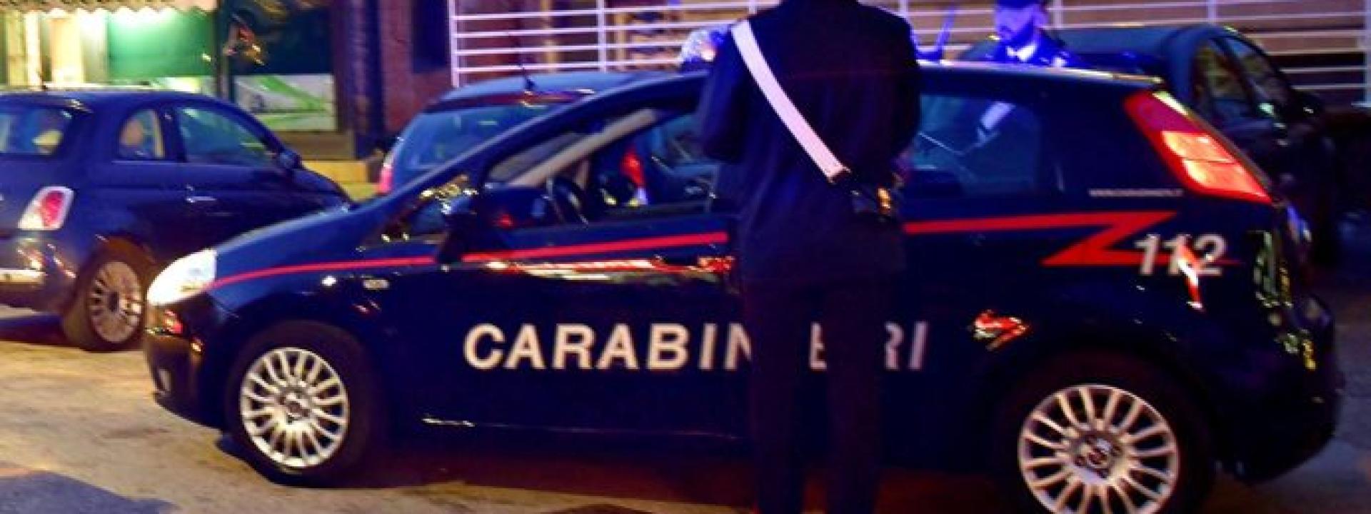 Trentanovenne trovato morto in garage in una pozza di sangue