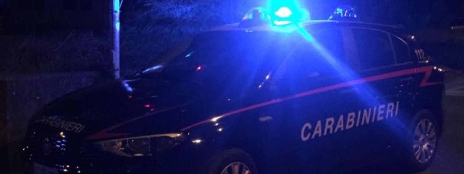 Marche - Badante entra in casa della figlia dell'anziano che accudisce e tenta di violentarla