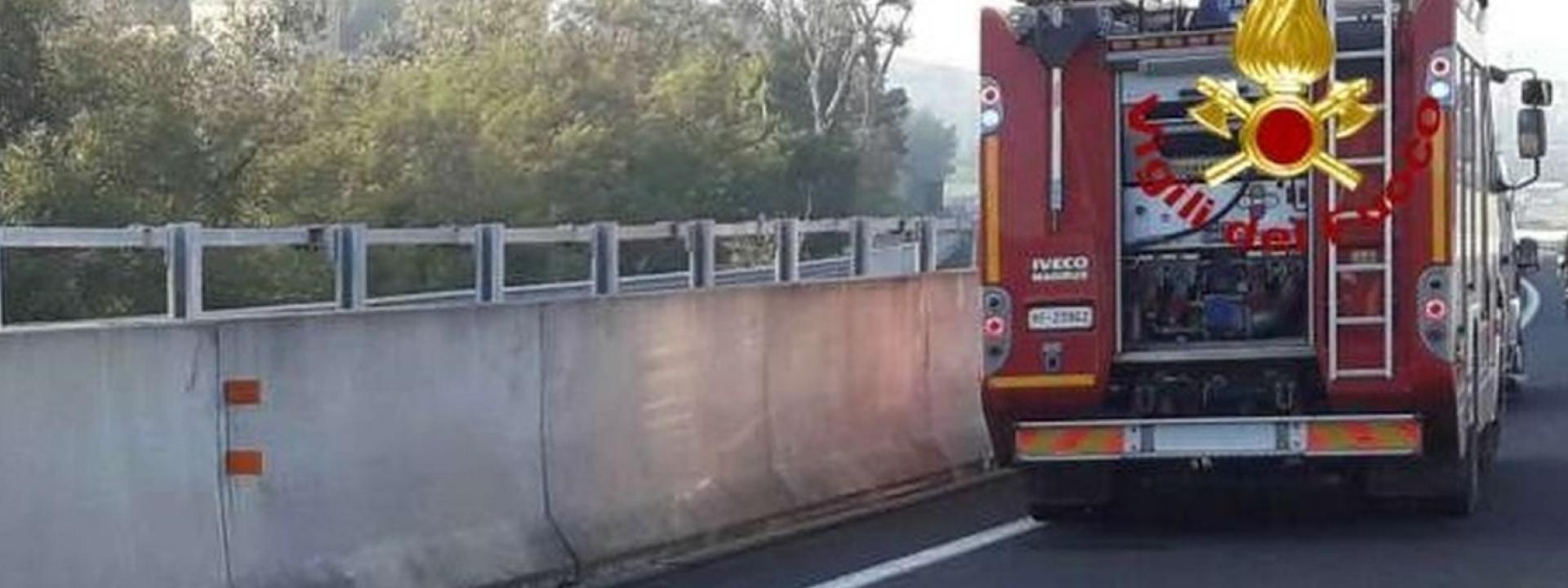 Marche - Uomo di 48 anni stroncato da un malore in autostrada