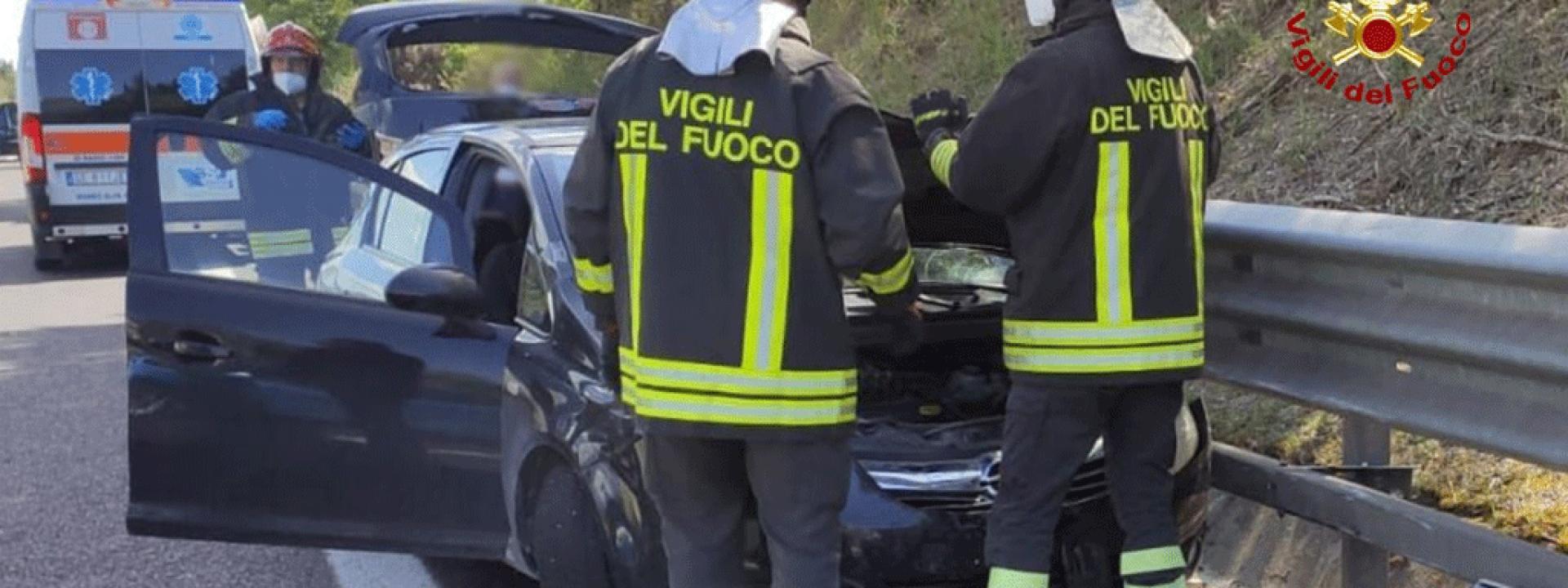 Marche - Schianto in superstrada, una donna non ce l'ha fatta