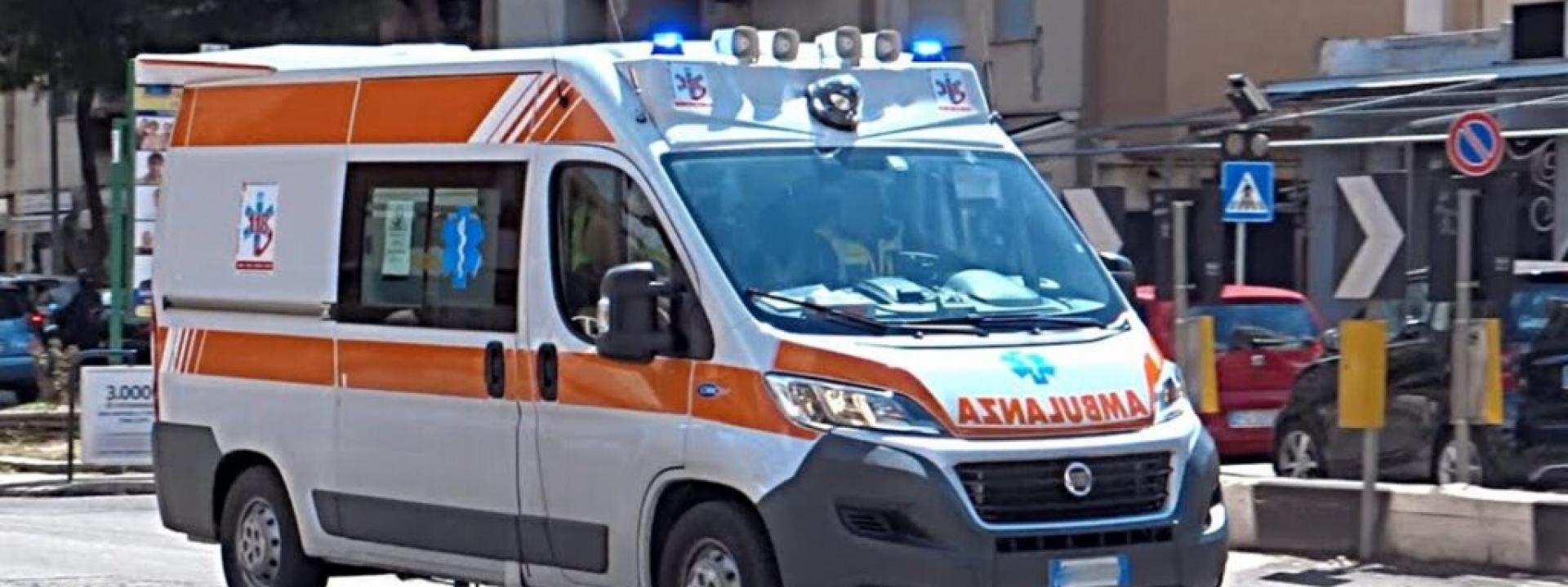 Marche - Dramma della solitudine: 64enne trovato morto in casa