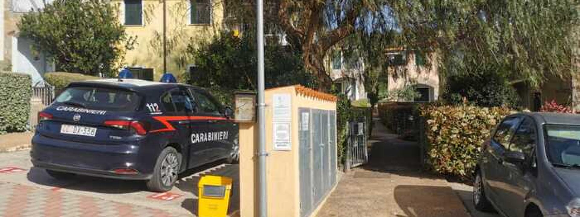 Il figlio li aggredisce con una fiocina: coppia di anziani in fin di vita