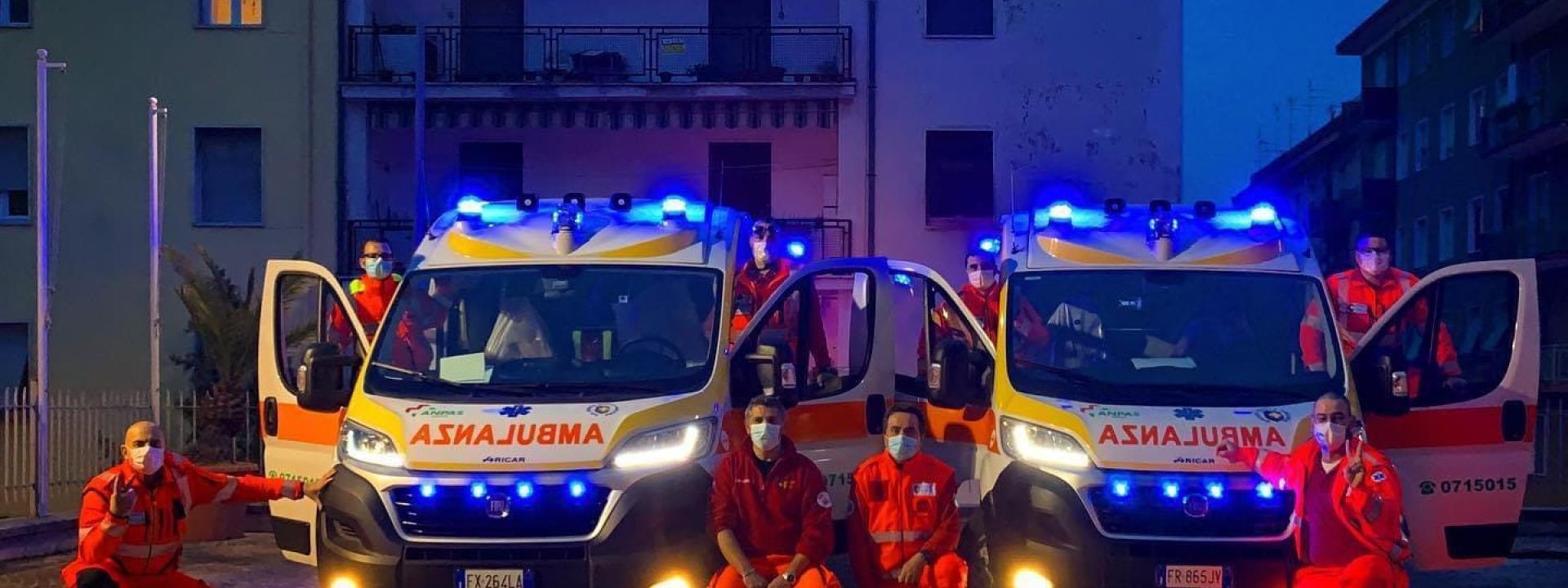 Marche - Sempre attivissima la Croce Gialla di Ancona: la tombola, un'iniziativa con la Curva Nord e l'inaugurazione di un nuovo mezzo