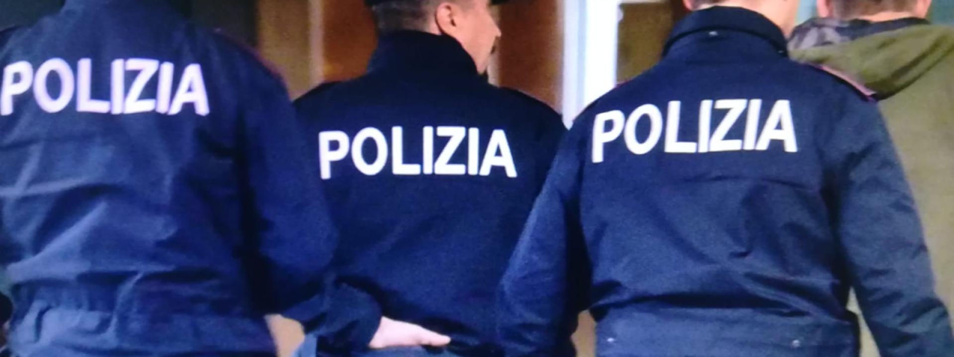 Marche - Porta l'eroina in ospedale a un cliente ricoverato: 50enne in manette