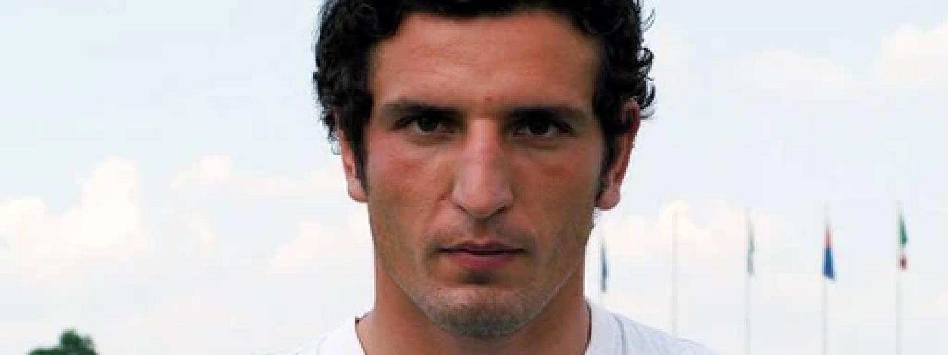 Gregorio, 44 anni, ex calciatore professionista e sportivo: si sente male in casa e muore improvvisamente