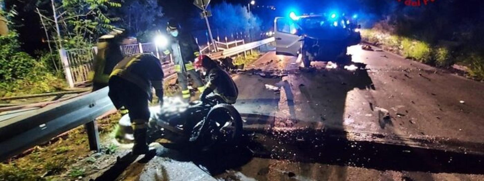 Marche - Furgone contro moto, un morto: arrestato un operaio per omicidio stradale