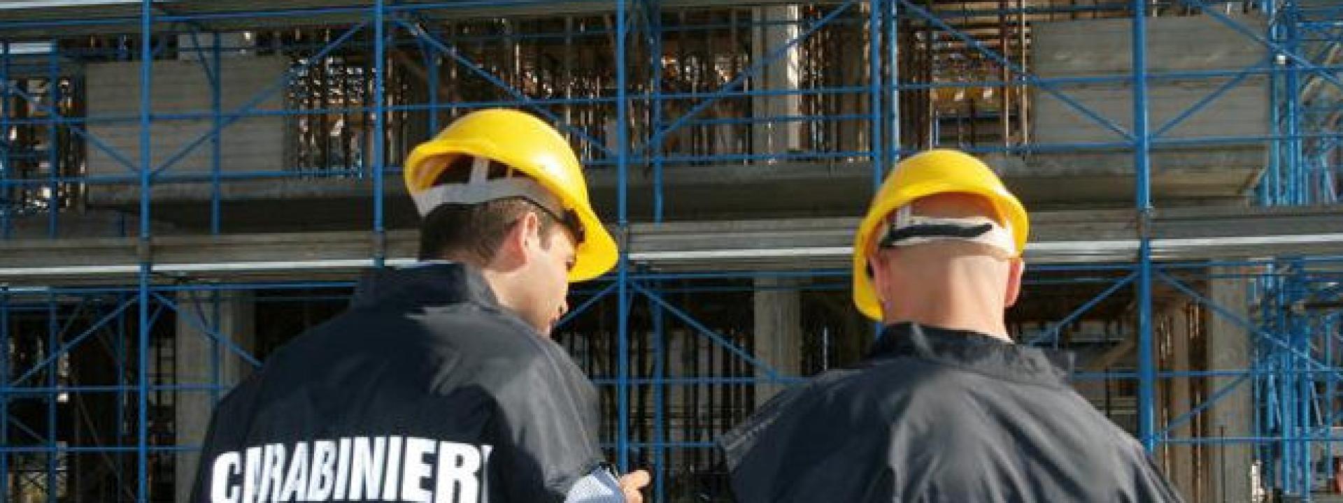 Marche - Controlli nei cantieri, multe per lavoratori in nero e scarsa sicurezza sul lavoro