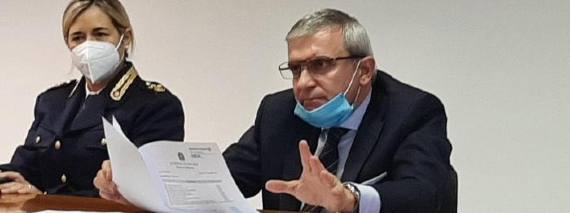 Marche - Molesta la ex compagna e si presenta sul suo luogo di lavoro: ammonimento per lo stalker