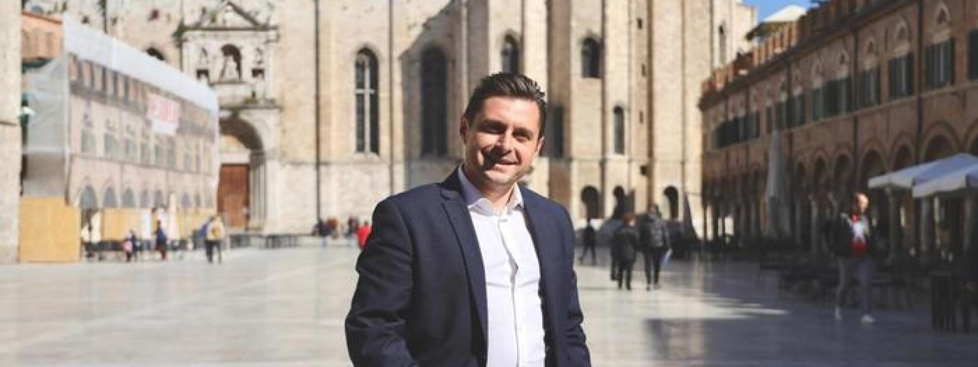 Marche - Rilevazione Noto Sondaggi: il sindaco di Ascoli secondo in Italia per gradimento