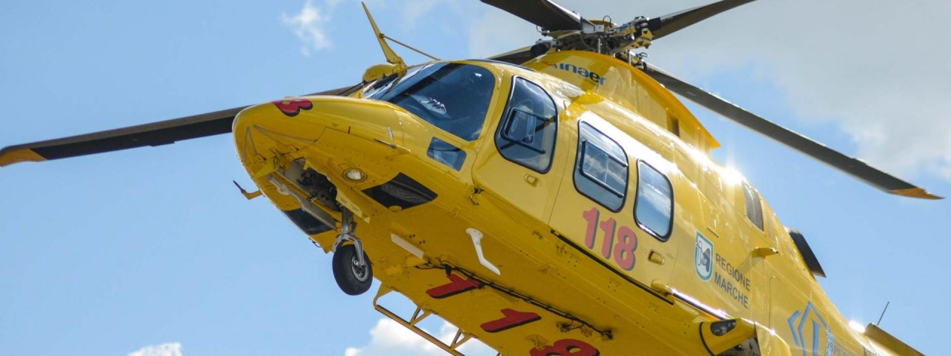 Marche - Scontro frontale a Montecassiano, un ferito grave