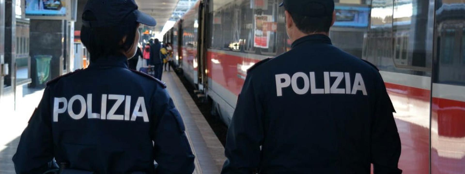 Marche - Ragazzo annuncia ai genitori di volersi buttare sotto un treno: salvato dalla Polizia