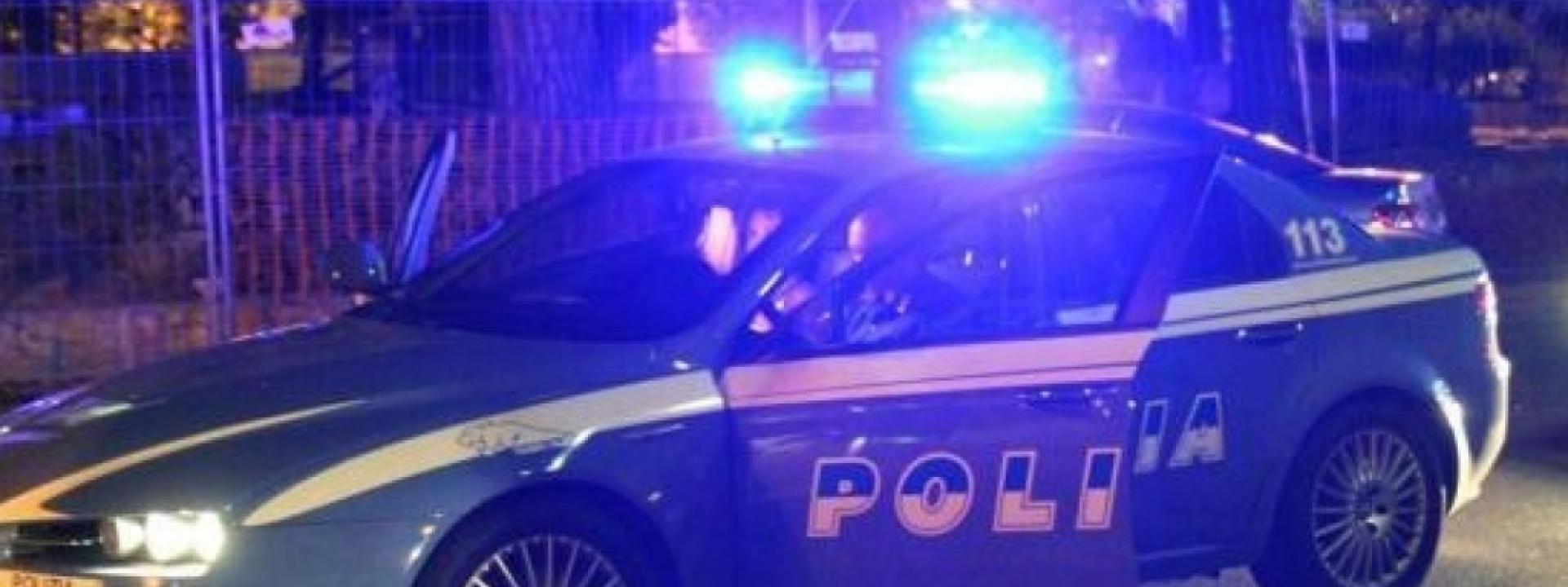 Marche - In giro in piena notte in bici urlando e armati: denunciati padre e figlio