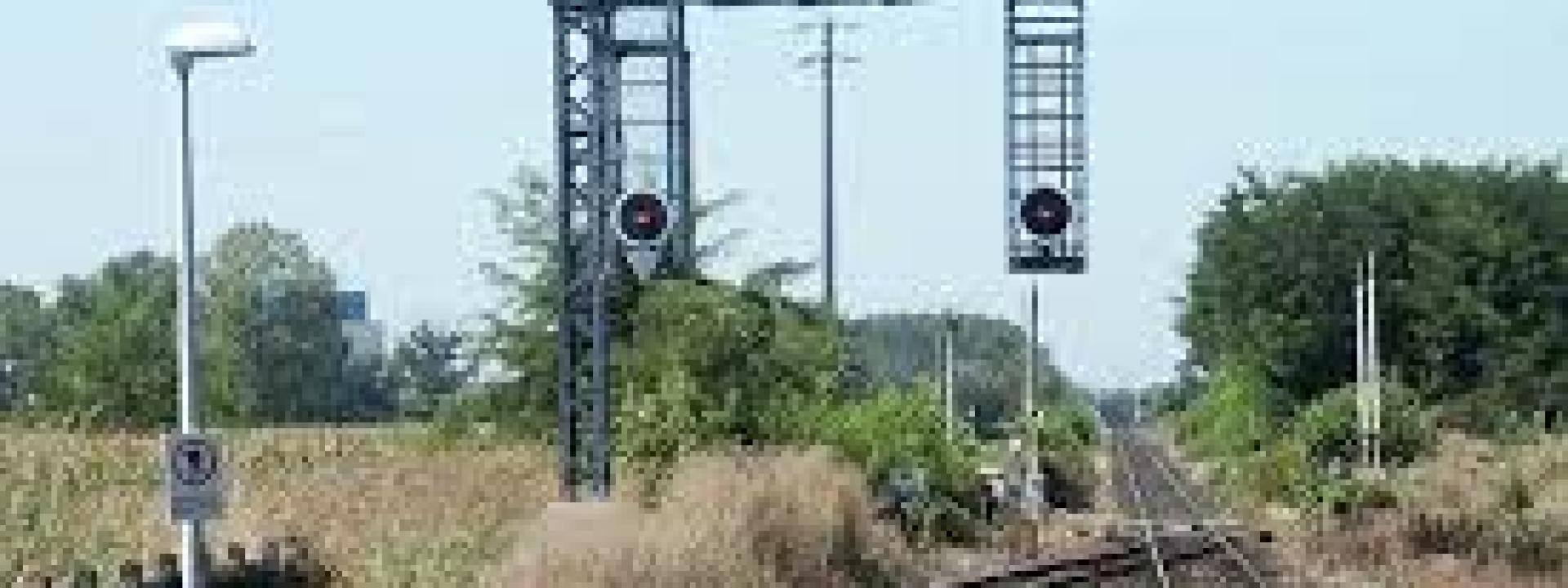 Marche - Dal finestrino del treno vede il cadavere di un uomo e lancia l'allarme