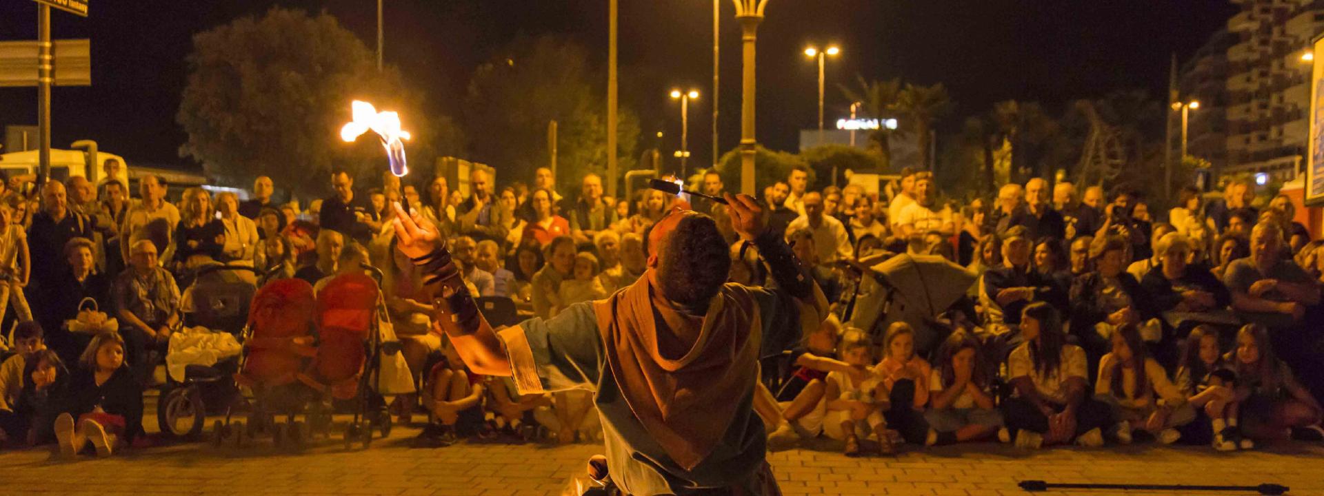 Marche - VitaVita accende sabato il centro di Civitanova  con oltre 20 spettacoli di varie arti