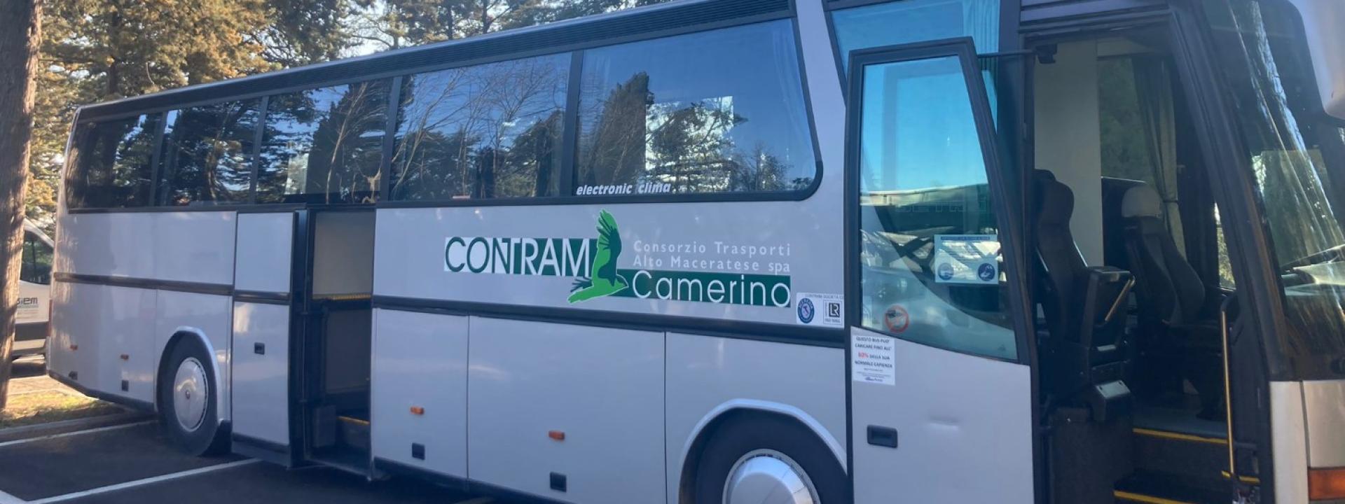 Marche - Contram Mobilità lancia le #buonenorme da usare nei bus