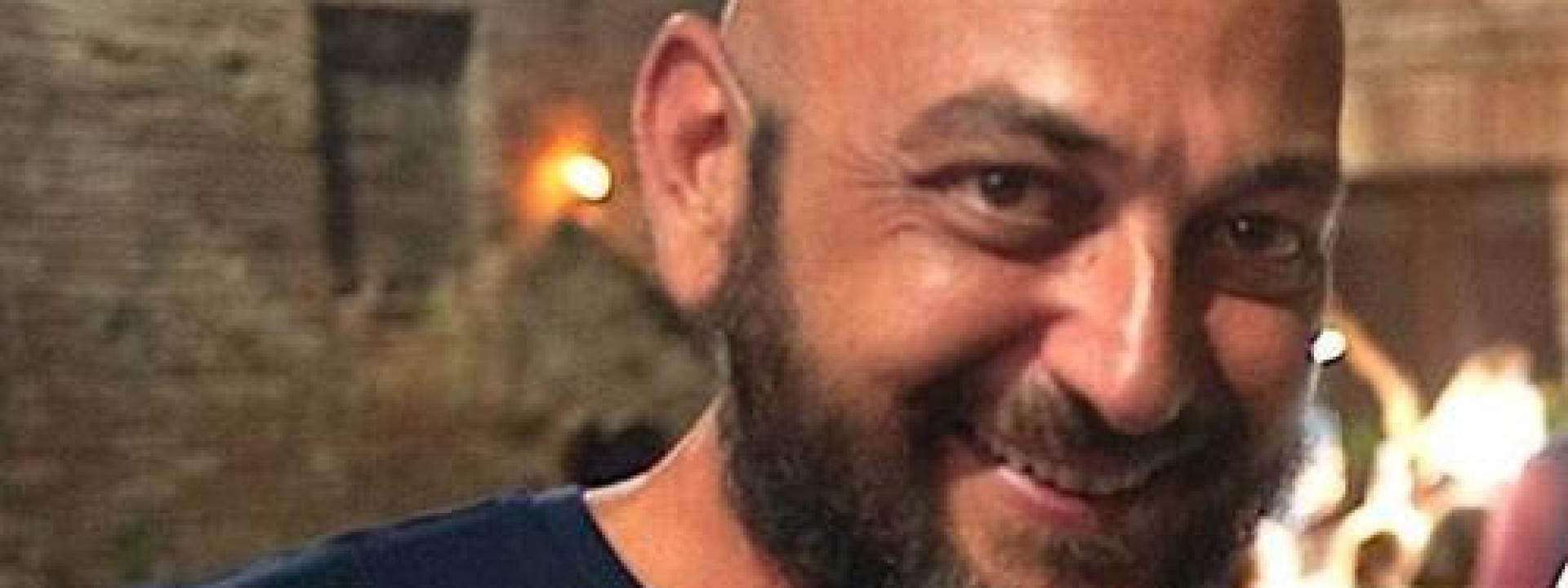 Marche - La mamma va a svegliarlo e lo trova morto nel letto: Paolo aveva 44 anni