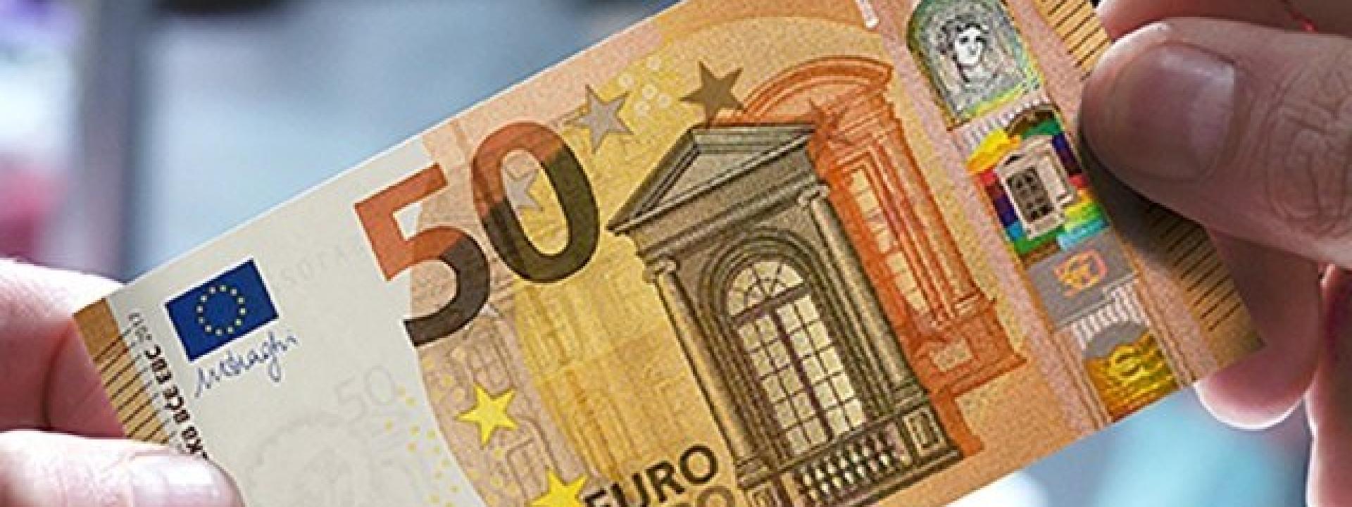 Marche - Pagano il caffè al bar con banconote da 50 euro false: denunciati due giovani