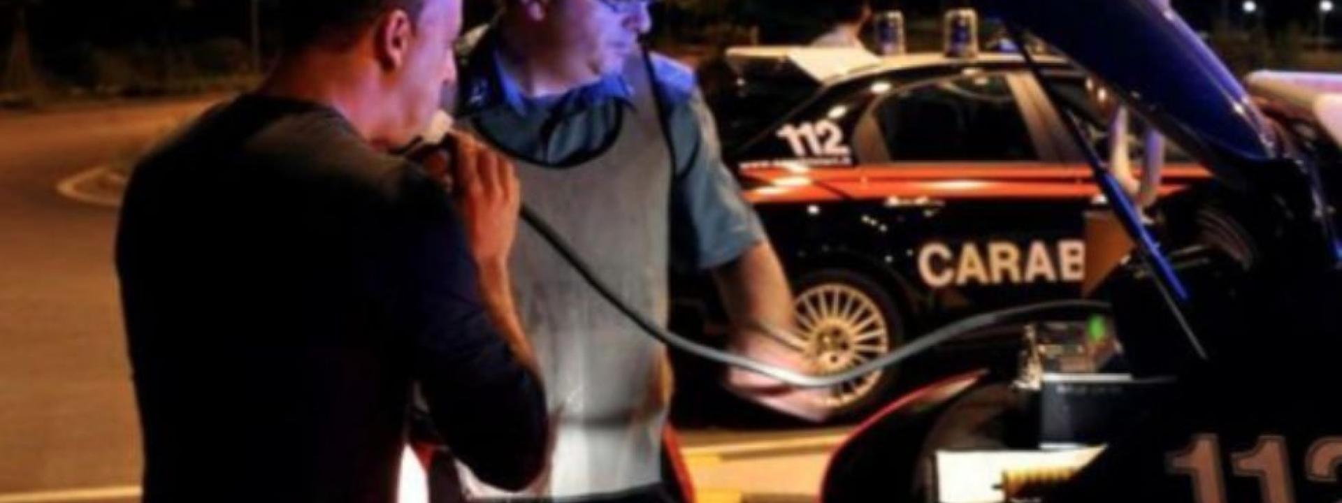 Marche - Controlli su strada dei carabinieri: denunce per droga e guida in stato di ebbrezza