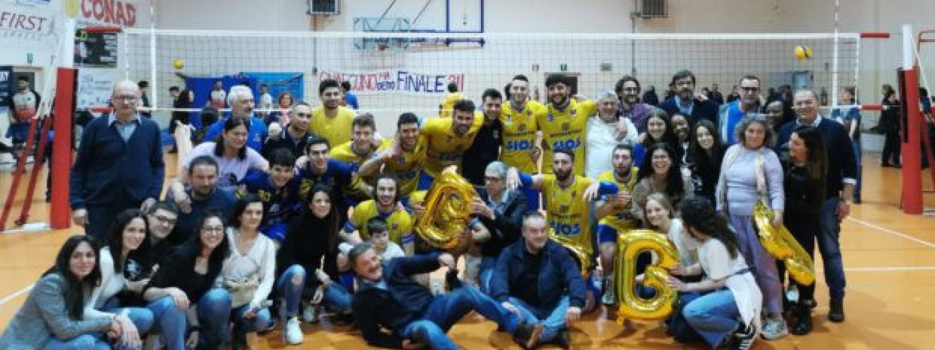 Marche - Volley, San Severino in festa: la Sios Novavetro torna in serie B