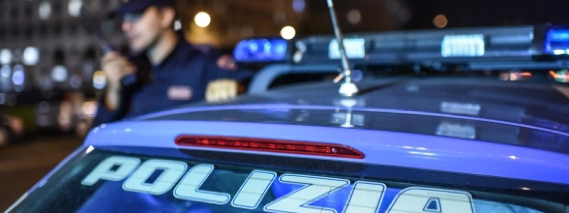 Marche - Inferno in famiglia: moglie minacciata con una pistola alla testa e con un coccio di vetro