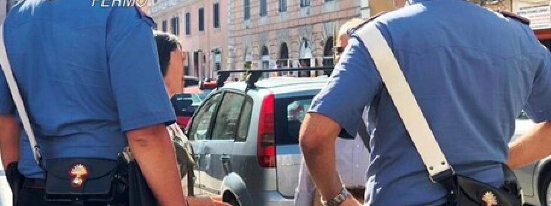 Marche - Truffe on line, i carabinieri denunciano quindici persone