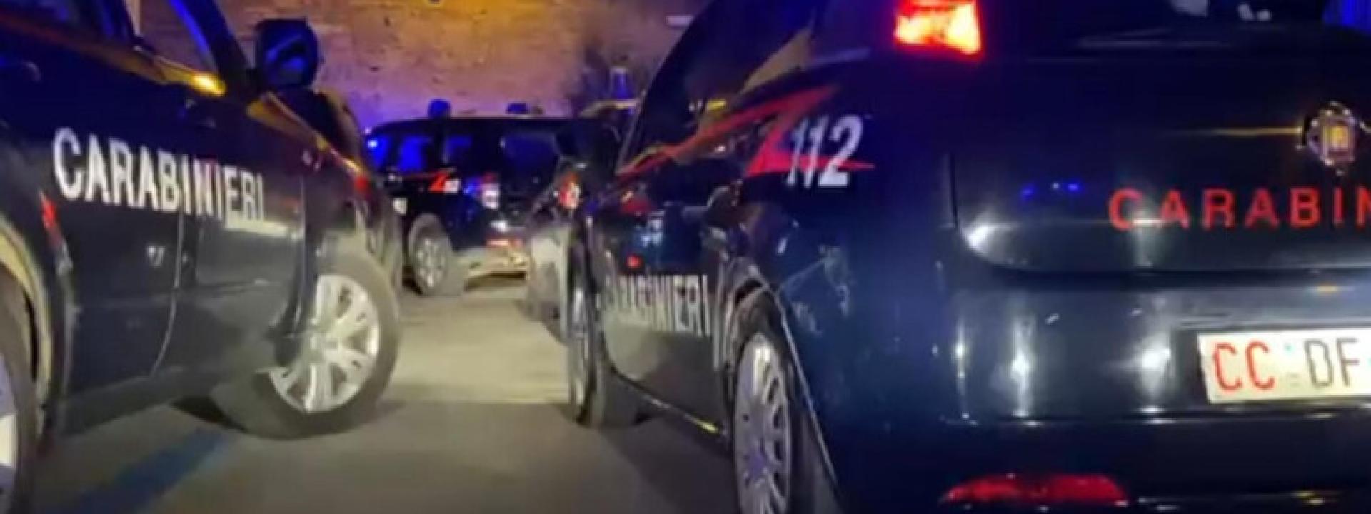 Marche - Era stato allontanato dalla casa familiare, torna per minacciare la compagna: ucraino denunciato