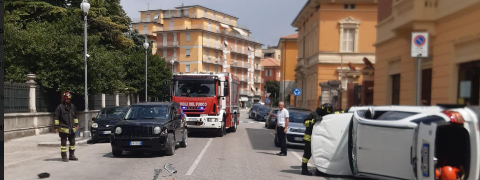 Marche - Scontro a San Severino, coinvolto il sindaco di Matelica