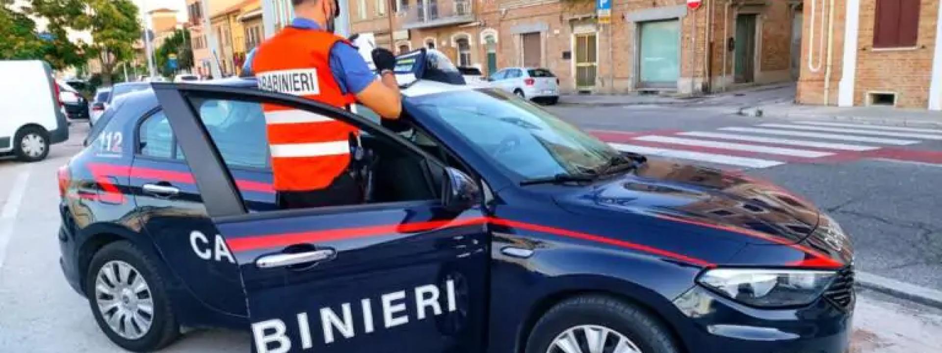 Marche - Spaccio in flagranza, arrestato 29enne straniero