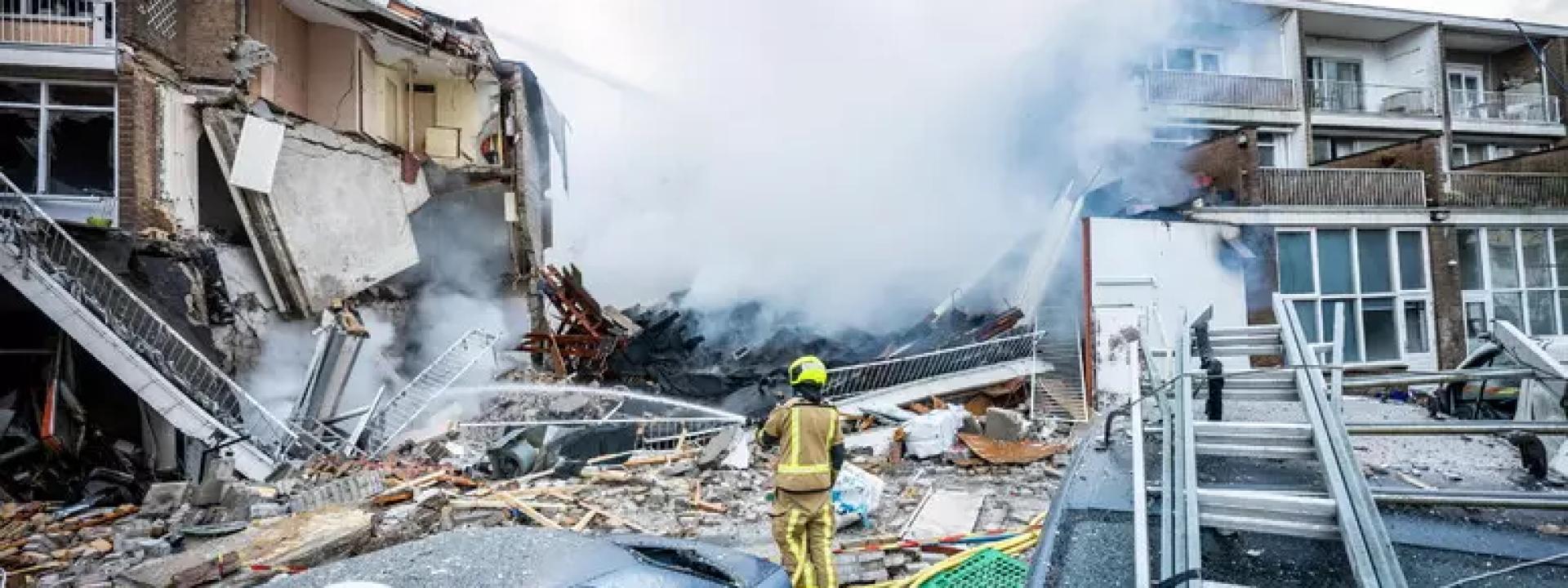 Esplosione nella notte a L'Aja: almeno venti morti