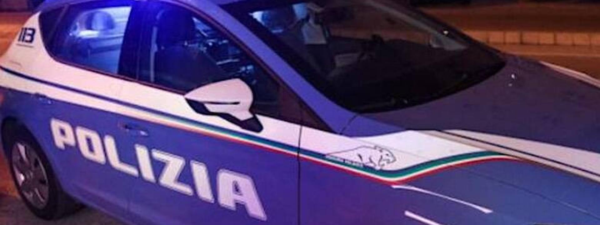 Marche - Trasportava droga a Rimini, in manette un 24enne: in casa coca, anfetamine e 5 taser