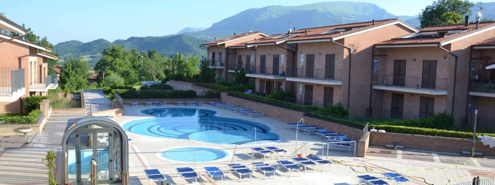 Marche - Terme di Sarnano, Pasqui: 