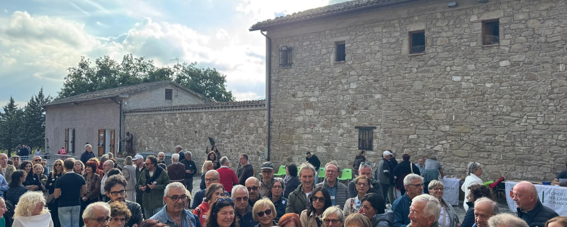 Marche - Contram valorizza il patrimonio culturale: da Renacavata a Rocca Varano, collegamenti speciali per riscoprire Camerino