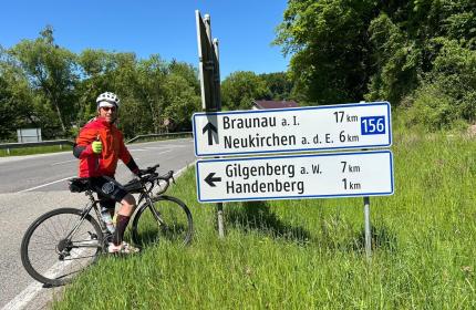 Marche - Il ciclista Tonino Pieroni già arrivato in Germania nell’impresa “Da Camerino a Capo Nord”