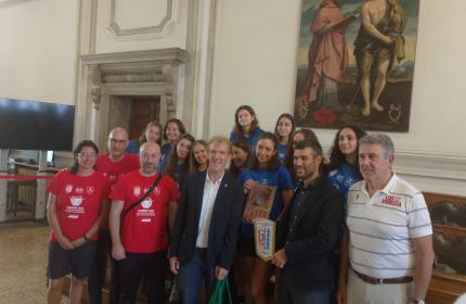 Marche - Cus Camerino e Unicam protagonisti a Venezia per le 50 edizioni del torneo storico di Campo San Giacomo